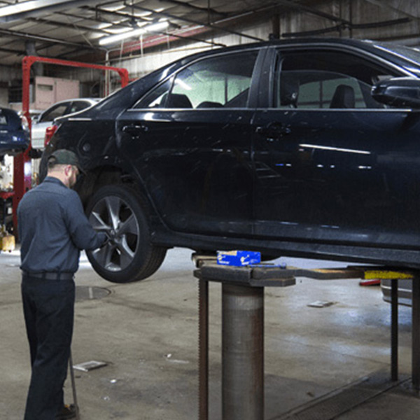 Hansen's Auto Service Center in Madison, WI (3)