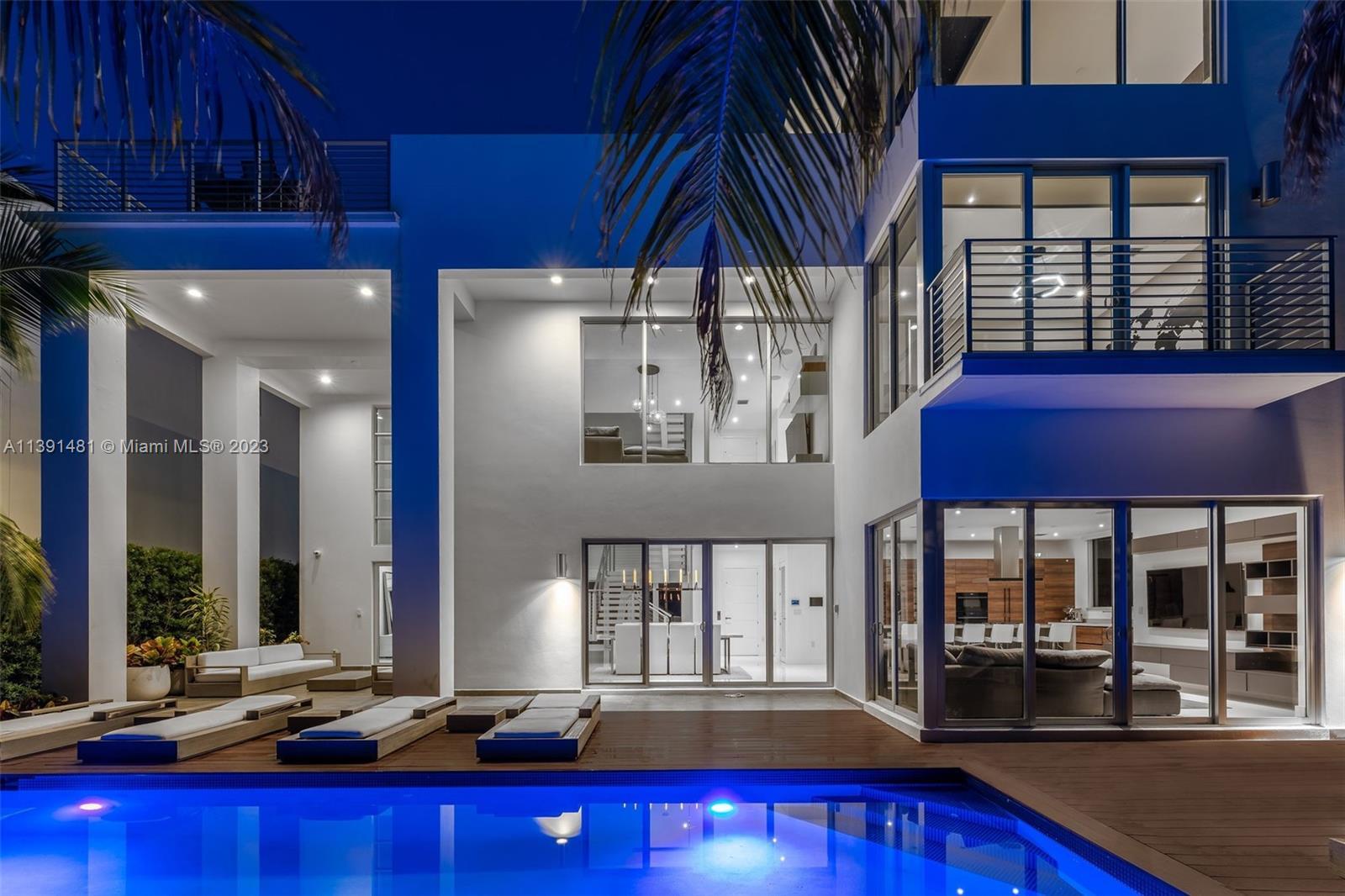 Matt Lill - Luxury Real Estate Agent - Corcoran Miami Beach - South Florida Expert in Miami Beach, FL (5)