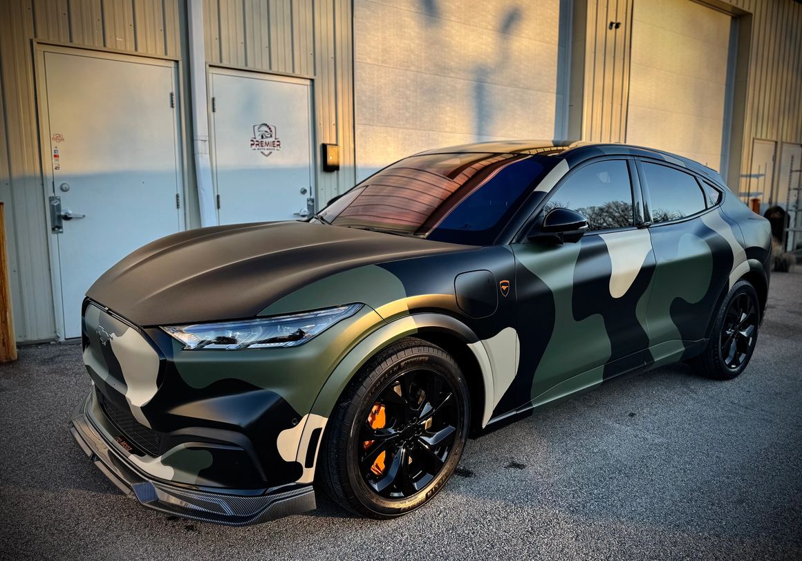 Premier Auto Modz in Berea, OH (3)