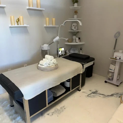 Amandis Nail Spa in Miami, FL (5)