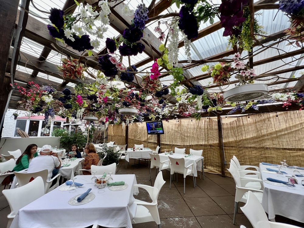 Lisbon Cafe in Mineola, NY