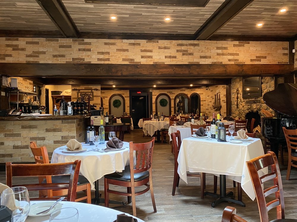 Lisbon Cafe in Mineola, NY (5)