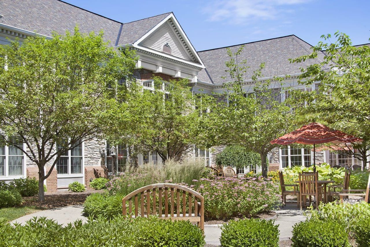 Saros Real Estate Services in Grosse Pointe, MI (3)