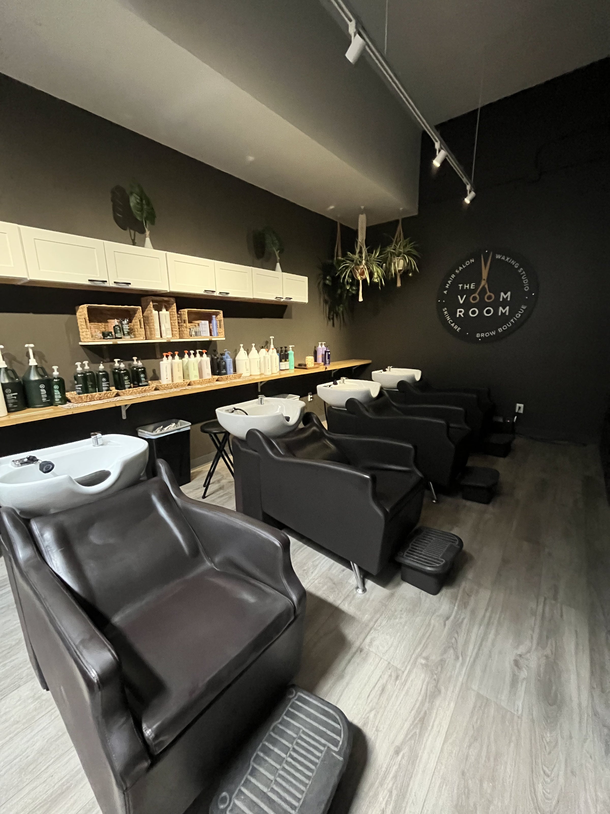 Voom Salon Studio in Speedway, IN