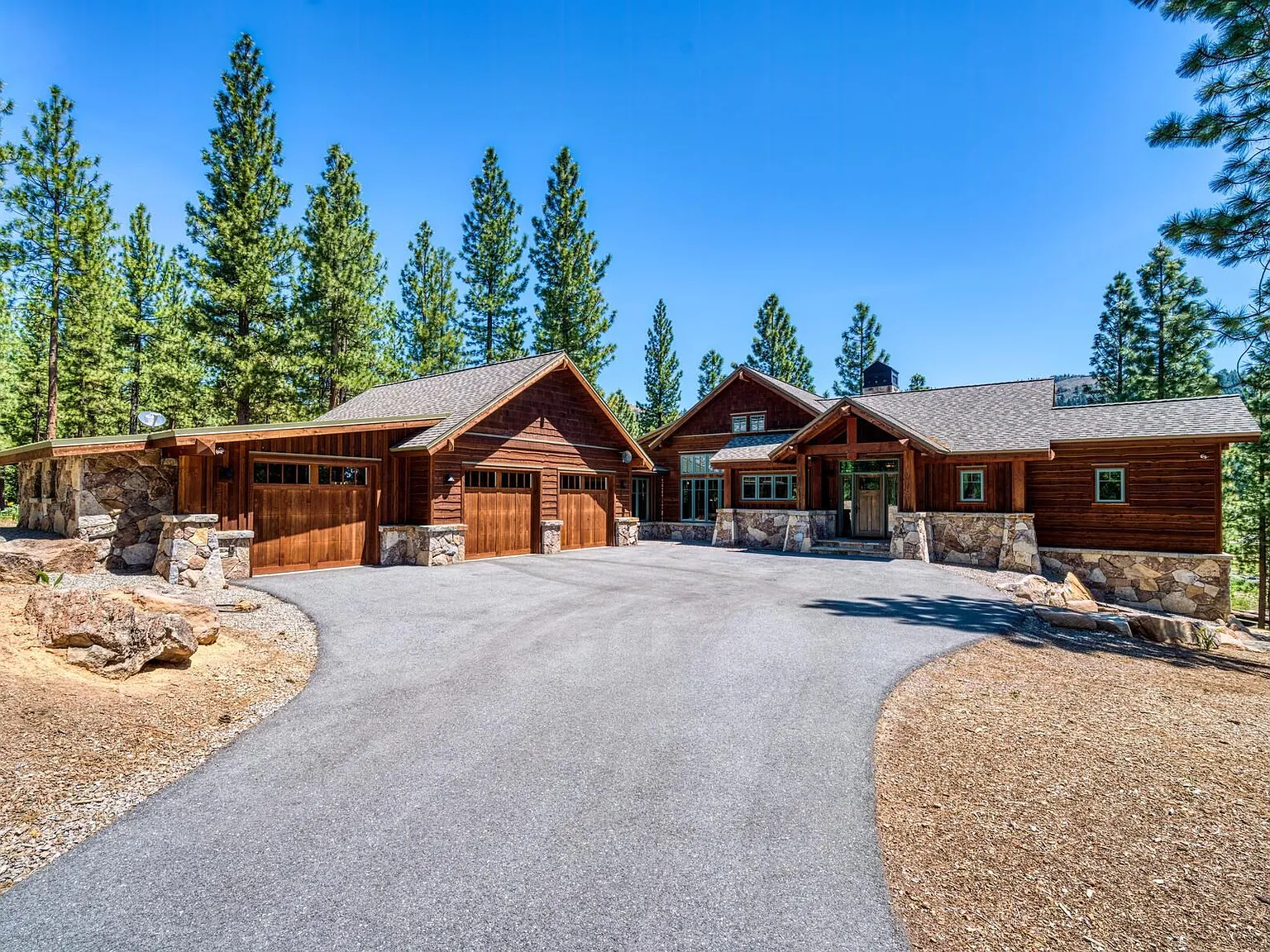Amber Donnelly, Realtor | Century 21 Tahoe North, Realtors in Portola, CA (2)