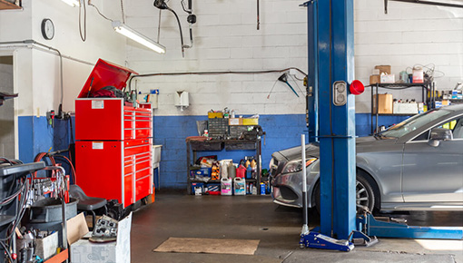 A & R German Motors in Hermosa Beach, CA (4)