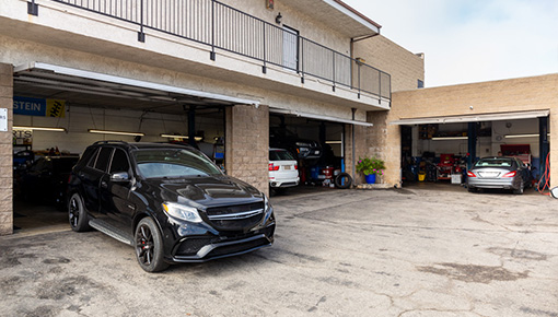 A & R German Motors in Hermosa Beach, CA (5)