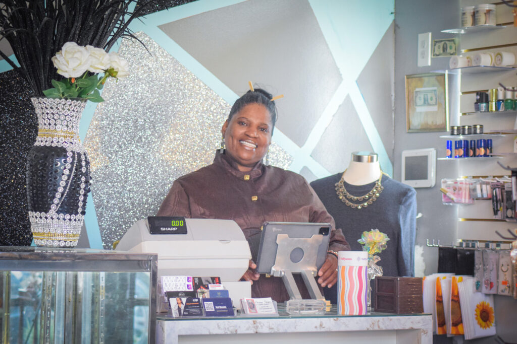 TRANQUILITY BOUTIQUE & GIFTS in Forest Park, GA (3)