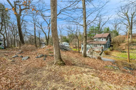 Riolo Real Estate LLC - The Riolo Team - Licensed Real Estate Brokers and Agents - Realtor Hastings on Hudson in Hastings-On-Hudson, NY (2)