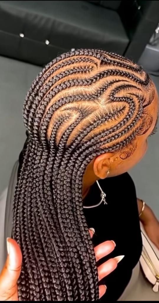 Proud ladies African hair braiding in Bronx, NY (6)