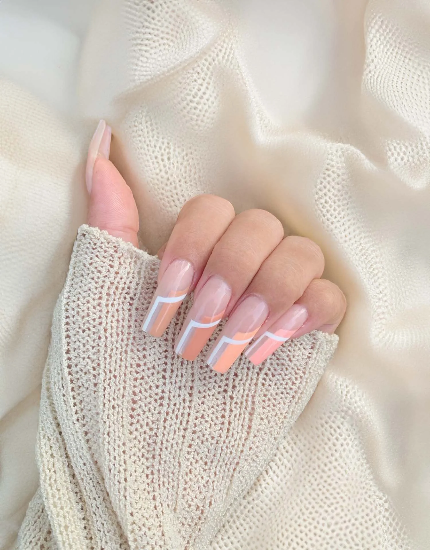 Ombre Nail Bar in Garden Grove, CA (3)