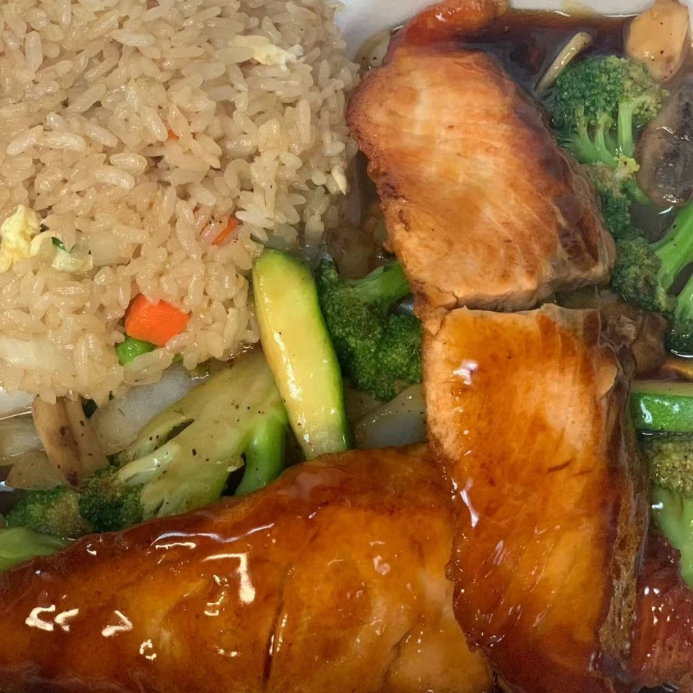 Kenzo Japanese & Asian Fusion in Chambersburg, PA (6)