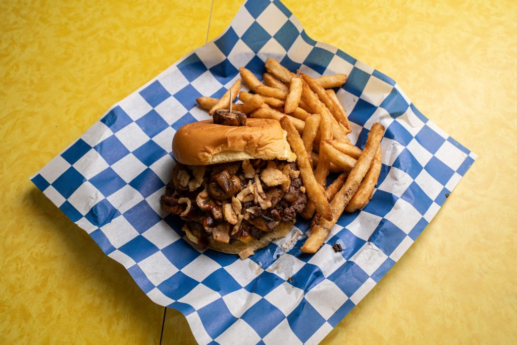 Wall's Drive In in Cannelton, IN (3)