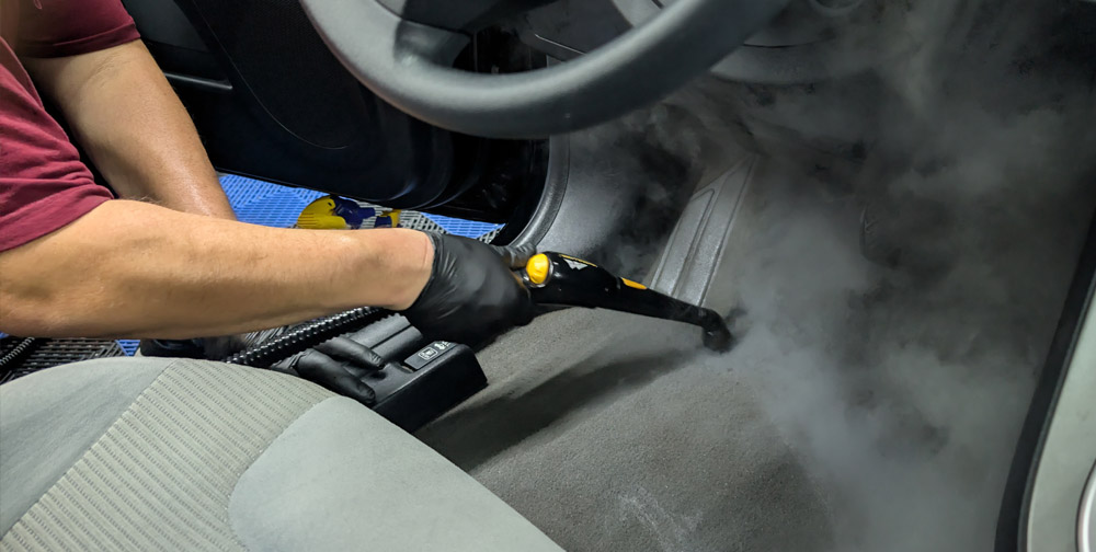 Roy's Auto Salon Detailing in Evanston, IL (4)
