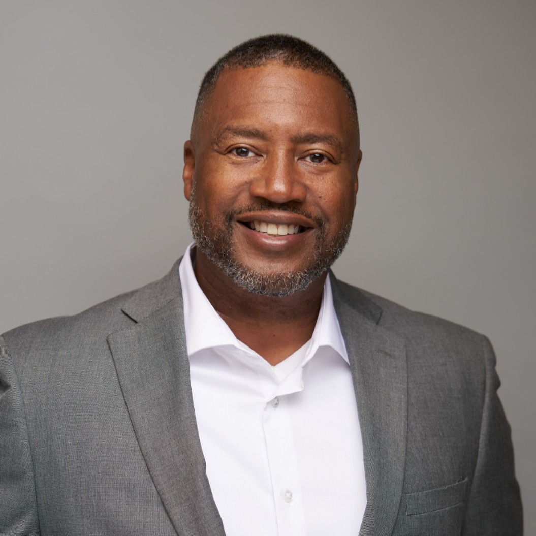 Mike Buttler, Realtor in Los Alamitos, CA (2)
