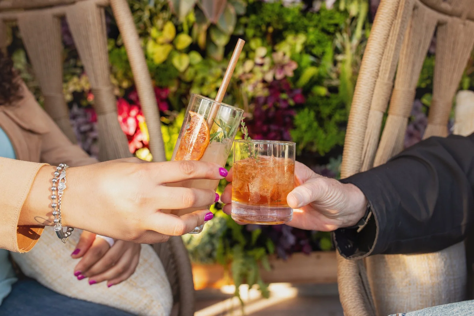 Arnie's Rooftop Bar in Carpinteria, CA (6)