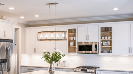 Laura Resnick - RE/MAX REALTOR® l BROKER in Schaumburg, IL