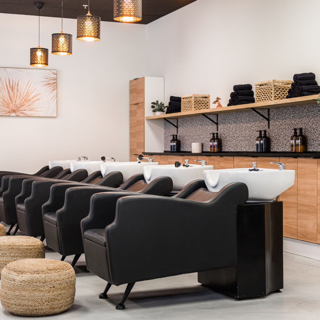 Mane Haven Salon in Lombard, IL