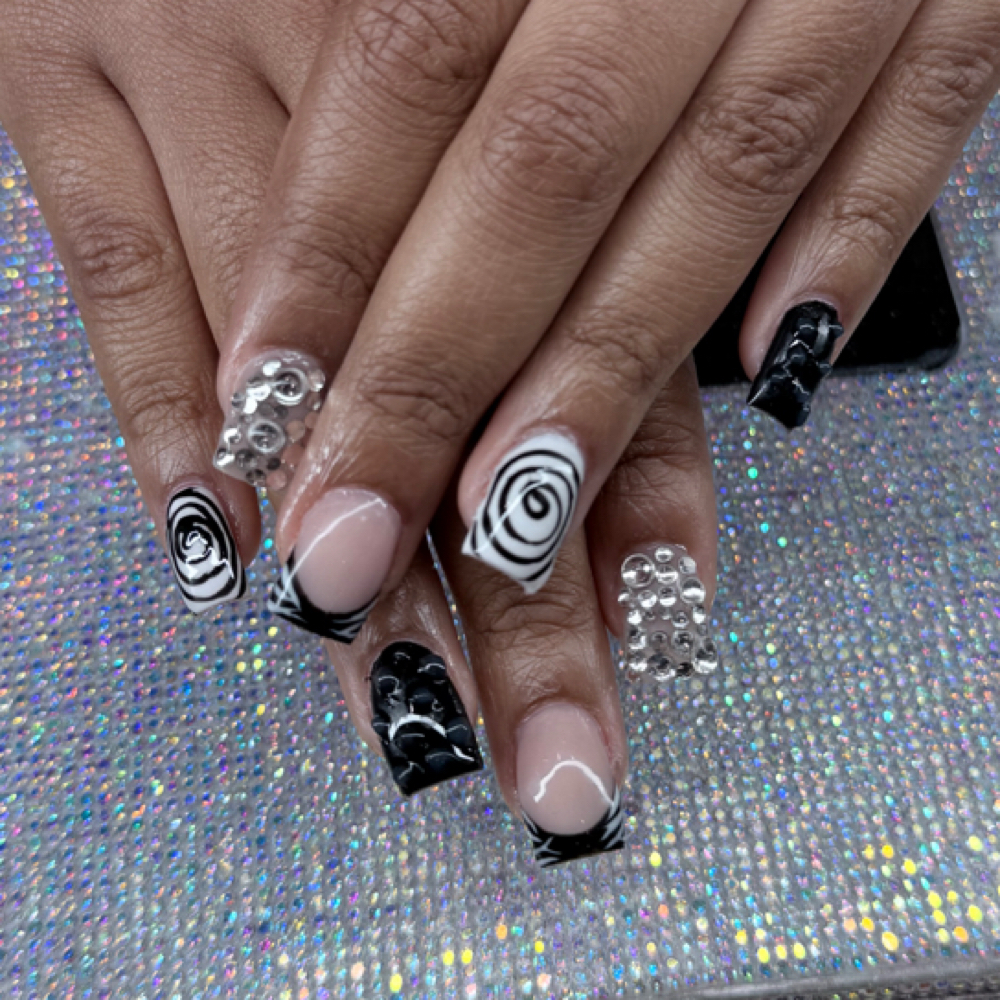 Nailicure in Killeen, TX