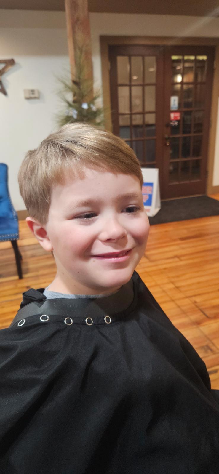 Revelations Barbershop in Mt Horeb, WI (6)