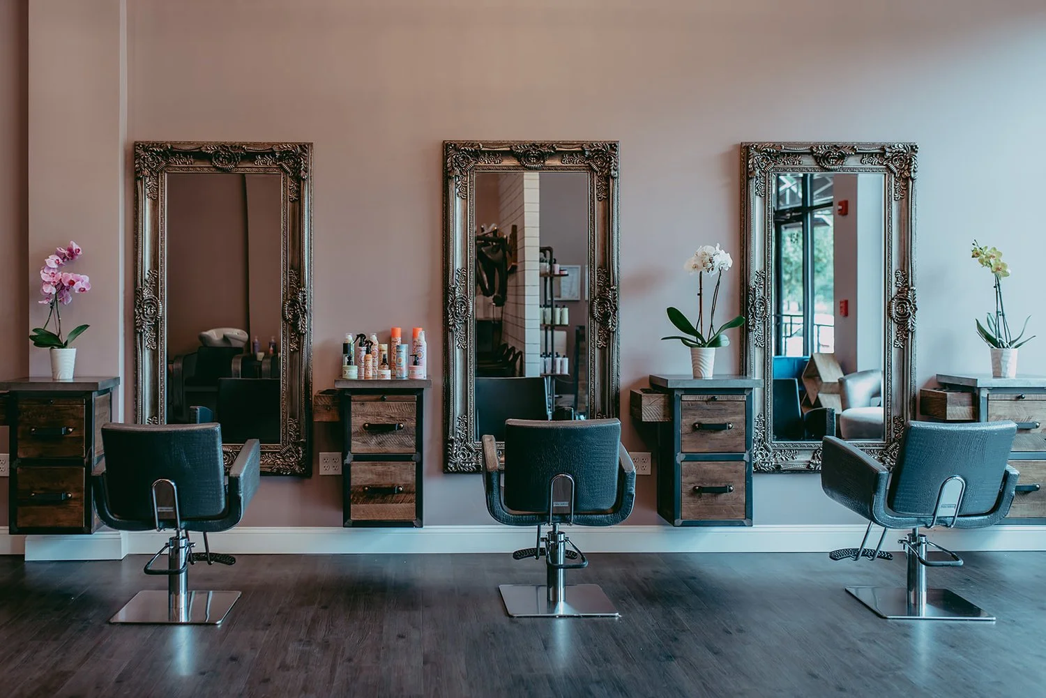 Salon 454 in Leesburg, VA (5)