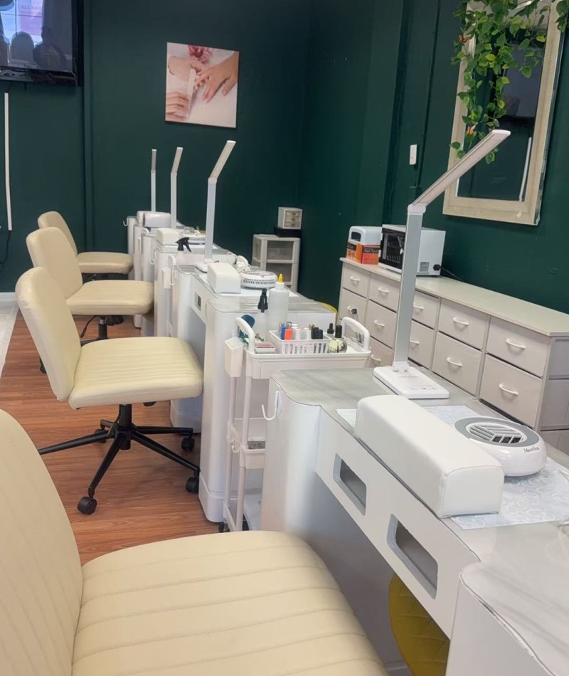 MEET Nails&Spa No.2 in Malvern, PA