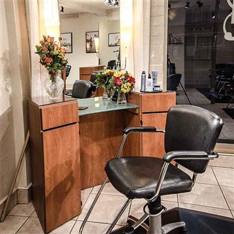 Lavish Salon in Santa Cruz, CA (3)