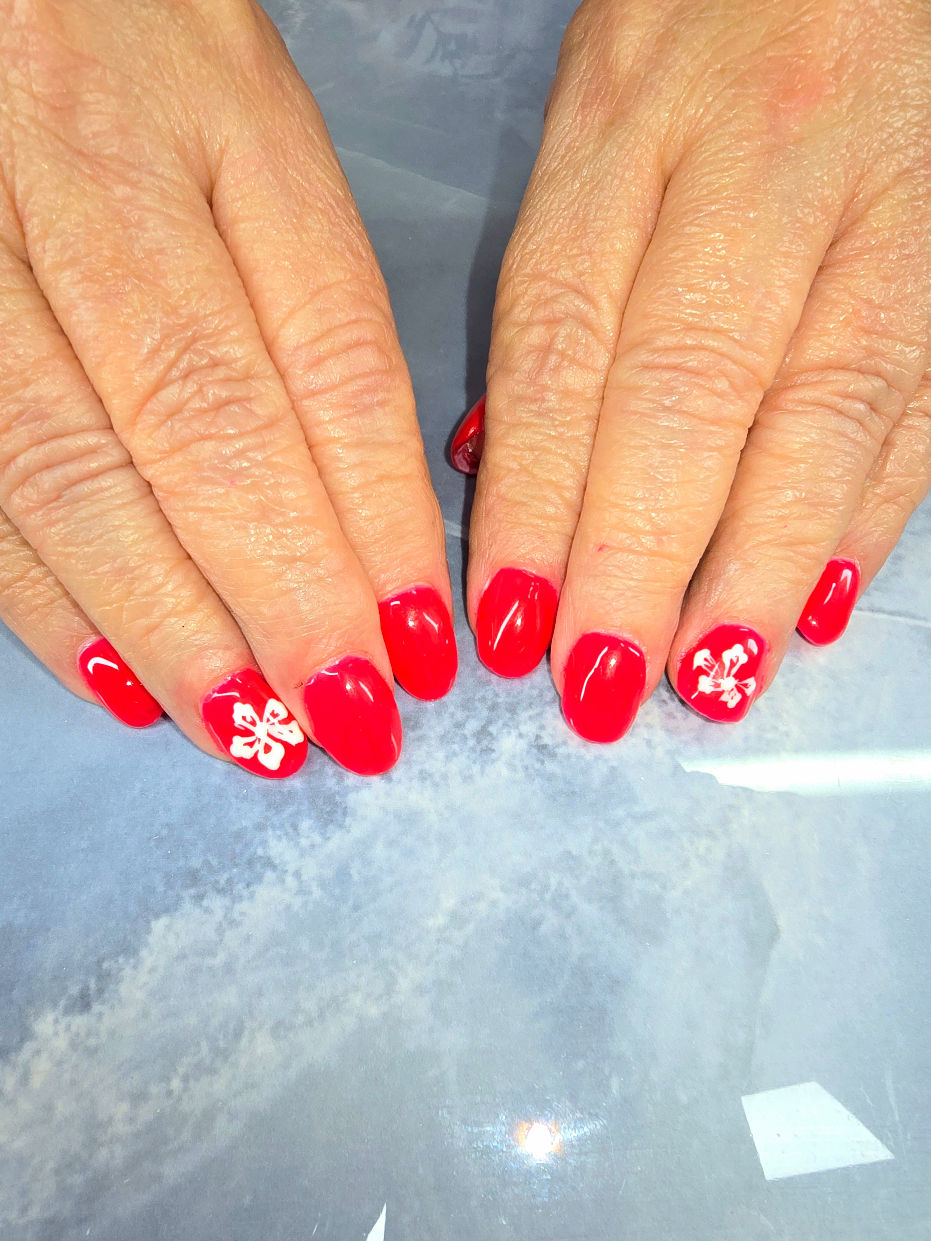 Lil Luxury Nails in Poway, CA (5)
