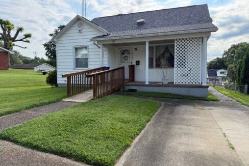 Dixon Realty in Tell City, IN (3)