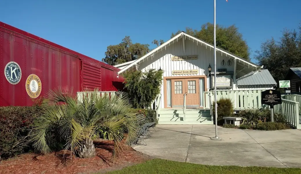 Gina Battaglia, Realtor® in Sumterville, FL (2)