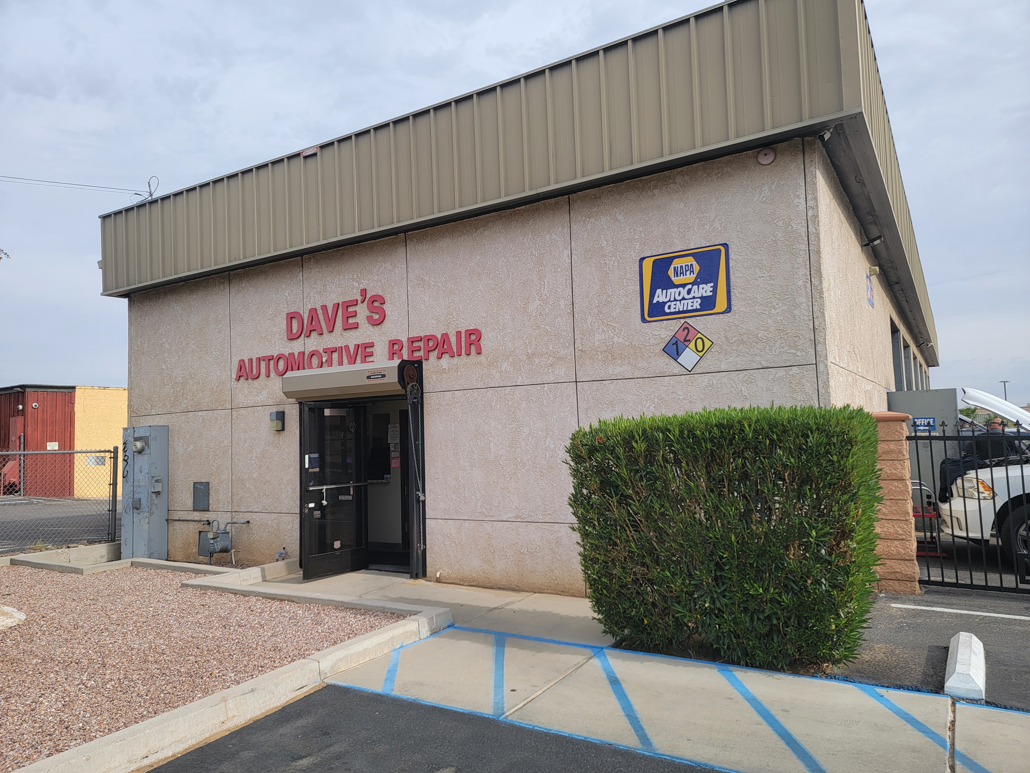Dave's Automotive Repair in Hesperia, CA (2)