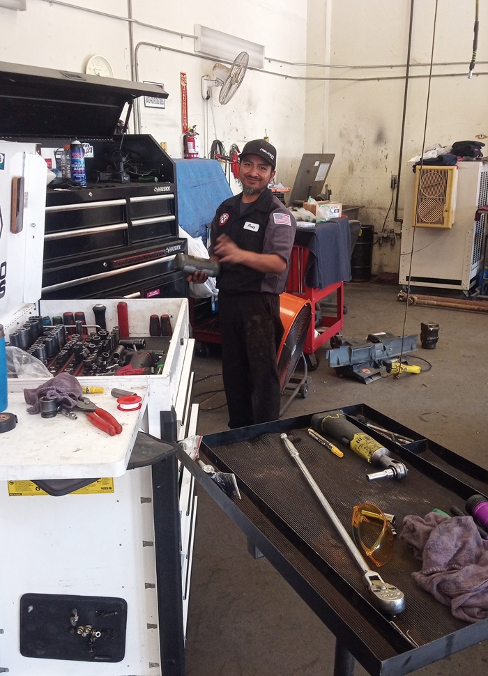 Dave's Automotive Repair in Hesperia, CA (5)