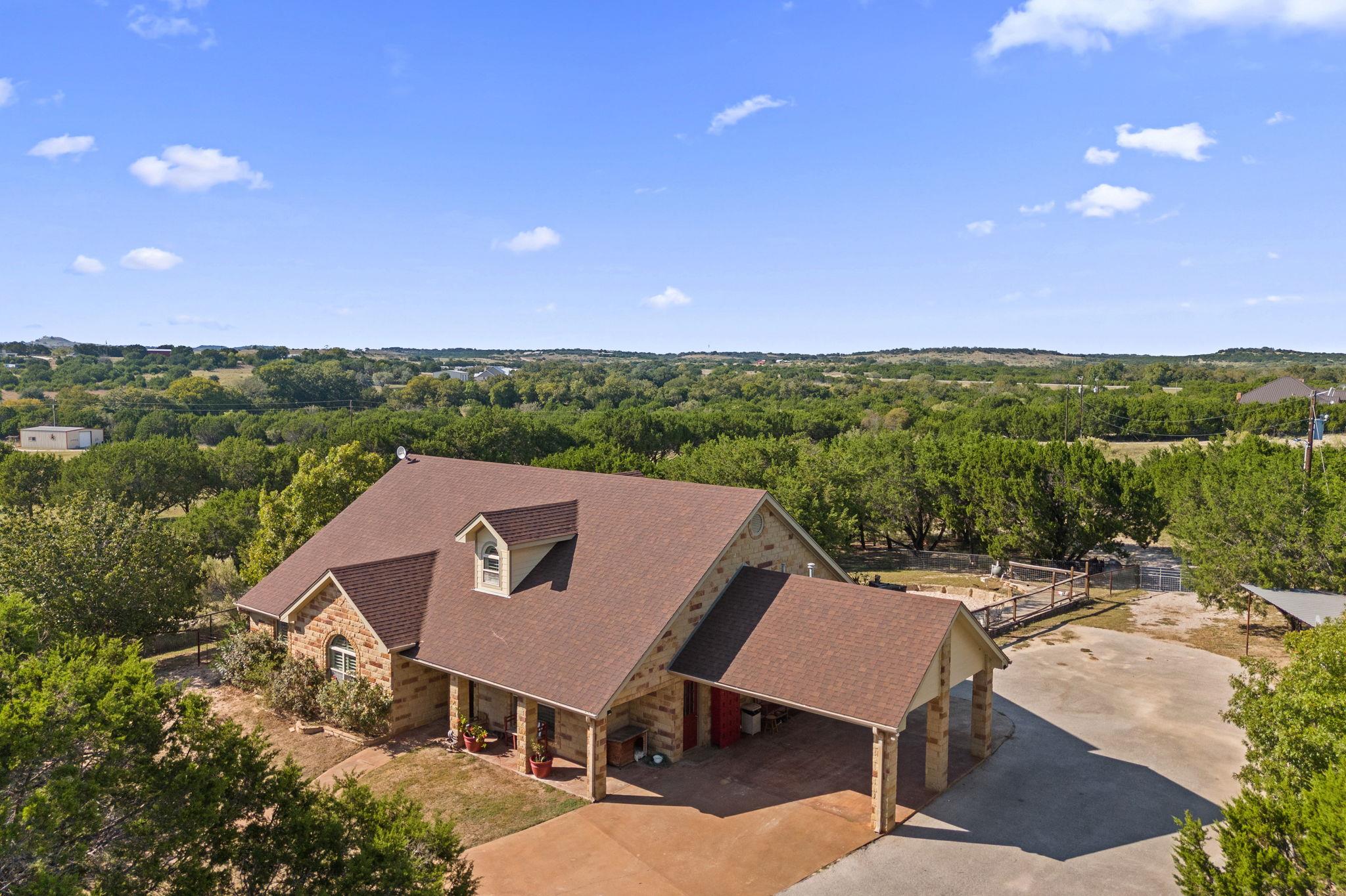 Amanda Nuckles, Licensed Texas Realtor in Lampasas, TX (2)