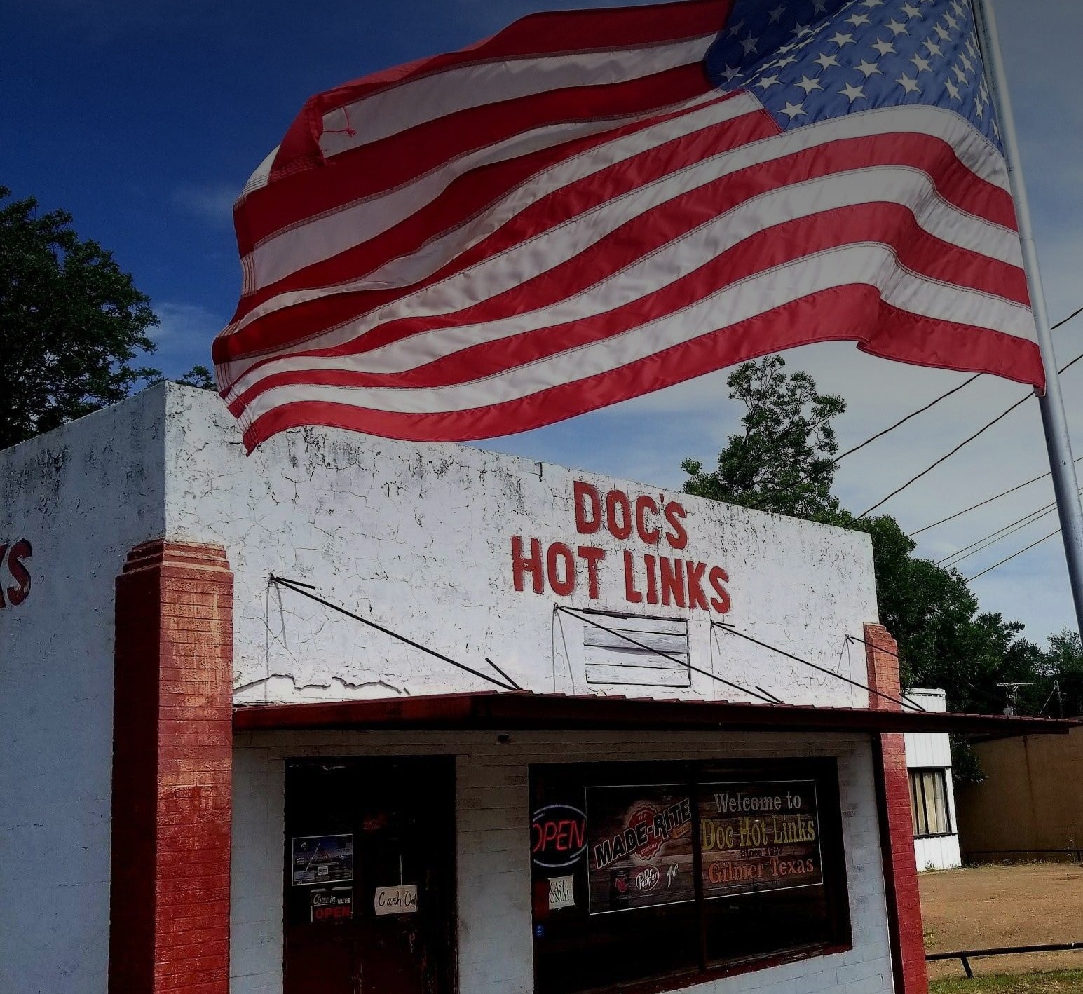 Doc's Hot Links in Gilmer, TX (3)