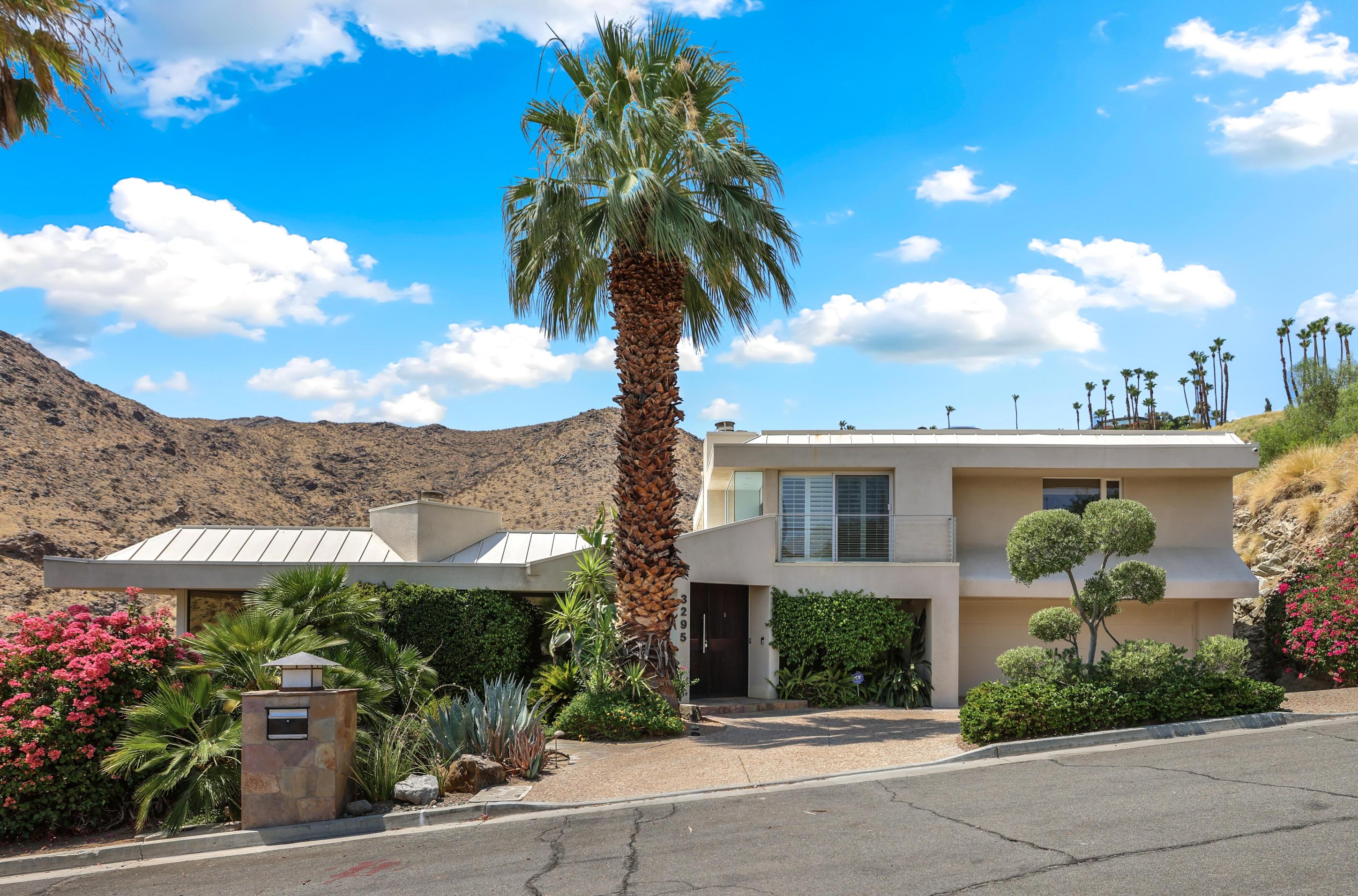 Michelle Madison Realtor in Palm Desert, CA