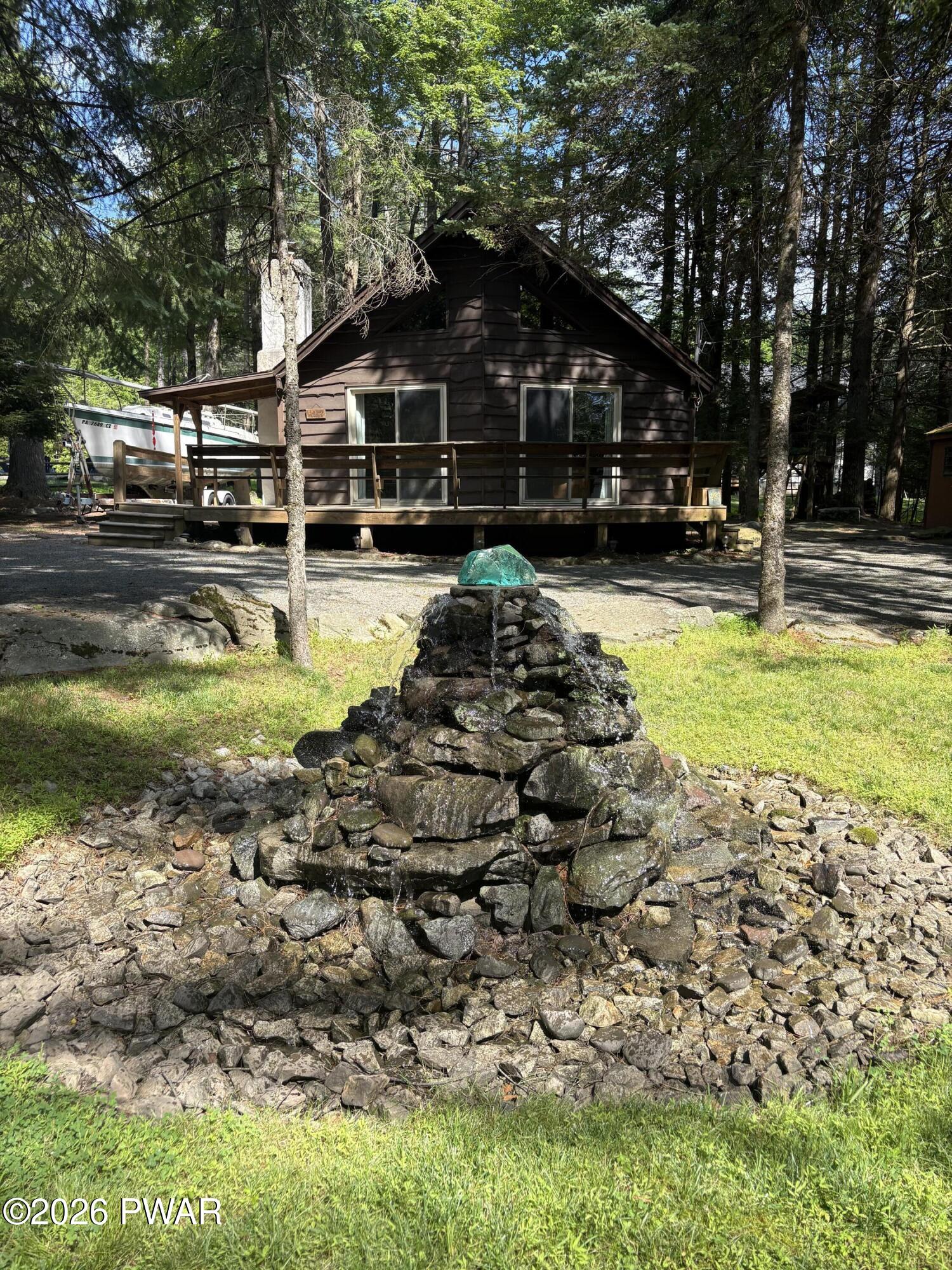 Linda Hanf, Realtor in Hawley, PA (3)