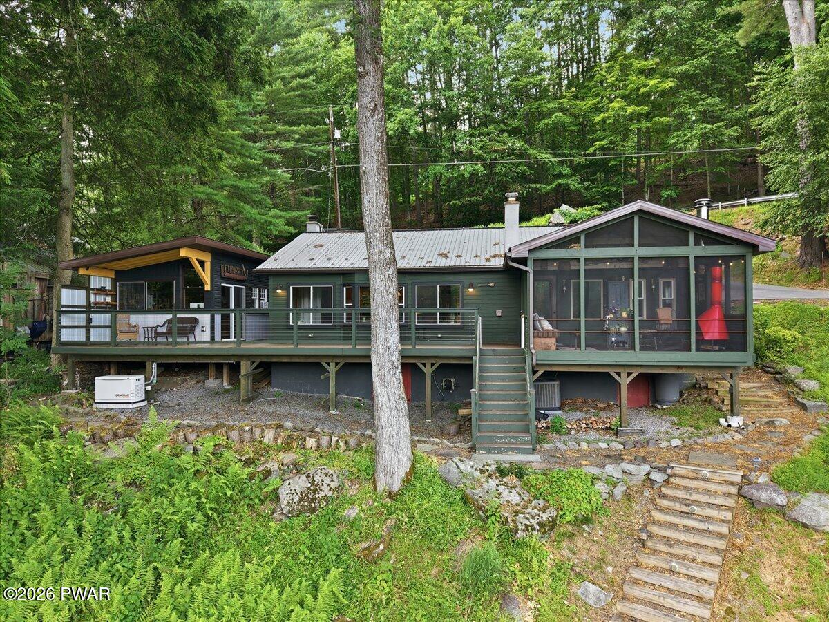 Linda Hanf, Realtor in Hawley, PA (6)