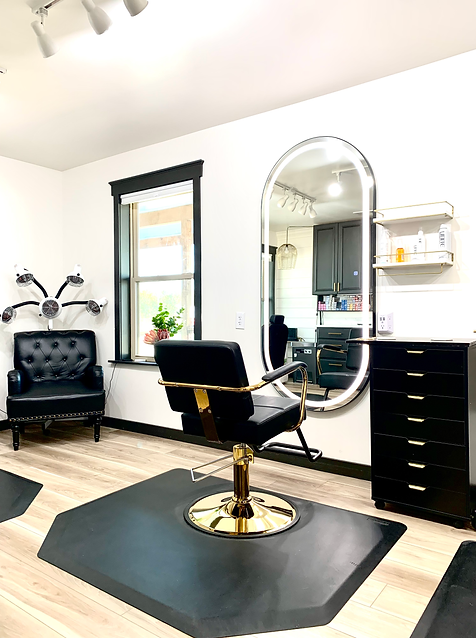 Bella Vita Salon in Buda, TX