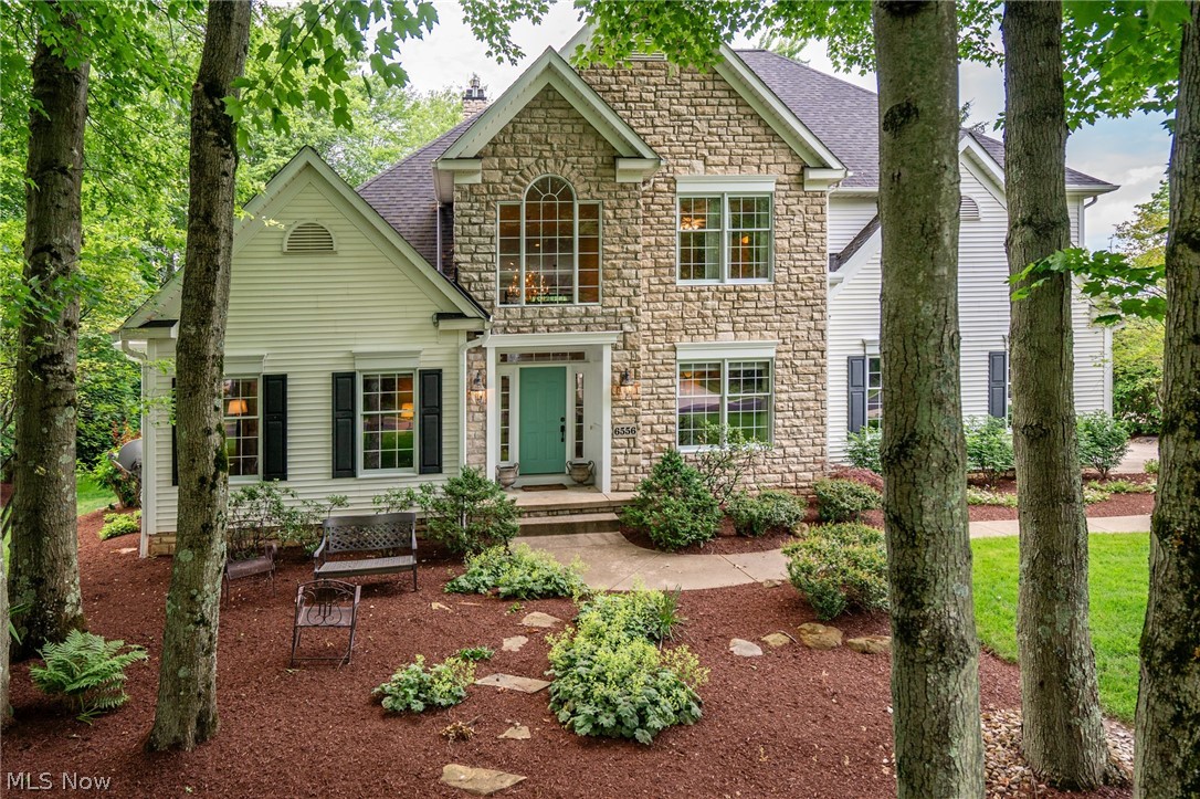 Olga Beirne, Elite Sotheby's International Realty in Hudson, OH