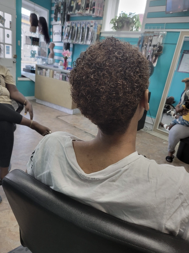 Ketrose beauty salon in Harrisburg, PA (3)