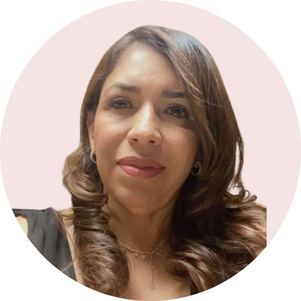 Lucelly Isaza Nails + Beauty Studio in Doral, FL (4)