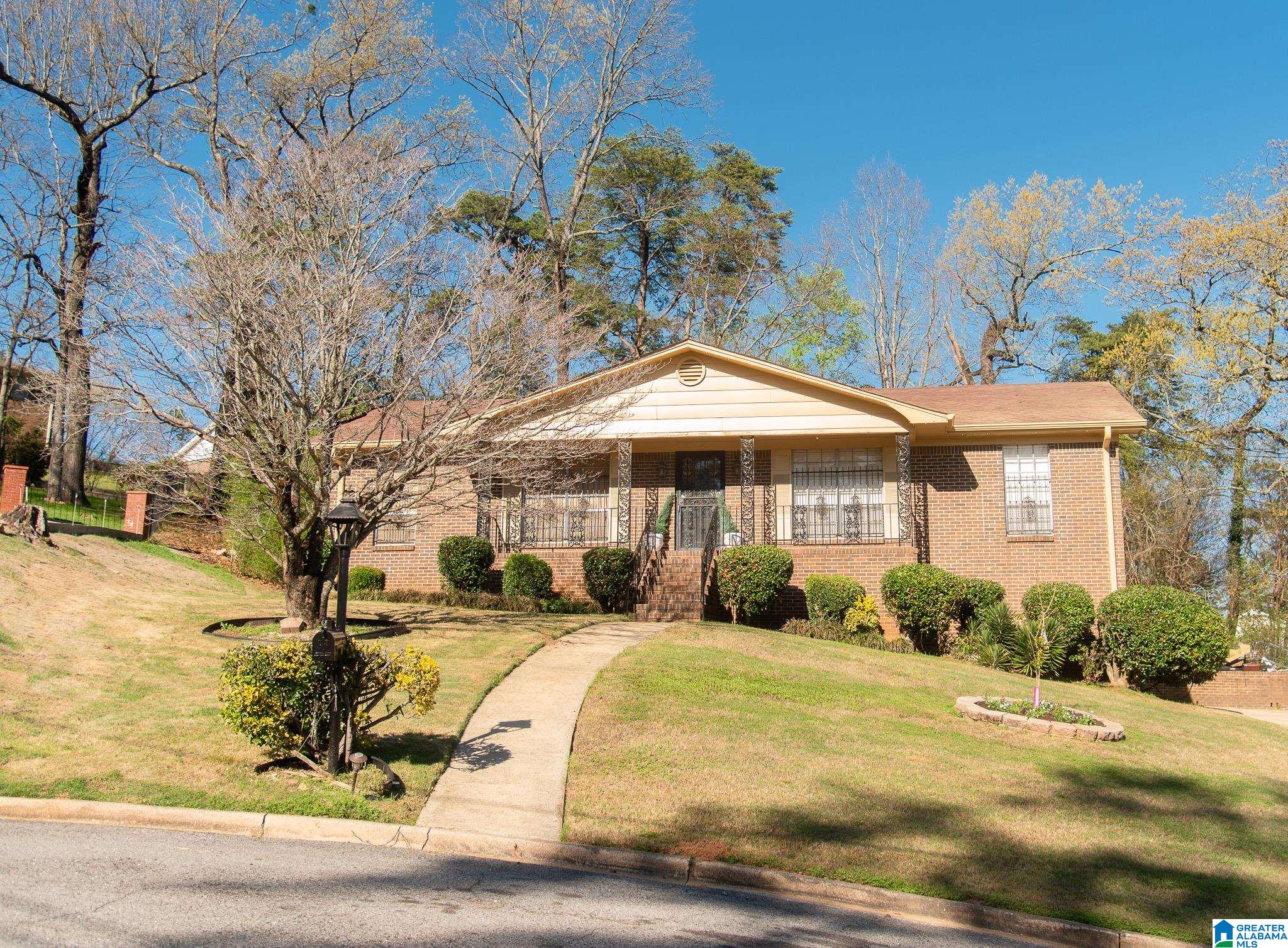Lorenzo C. Hines - Realtor (Hoover, AL) eXp Realty in Hoover, AL (4)