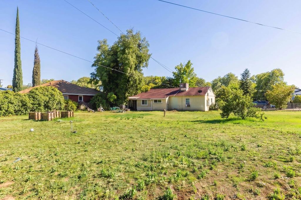 Joanna Wing Brokerage in Red Bluff, CA (4)