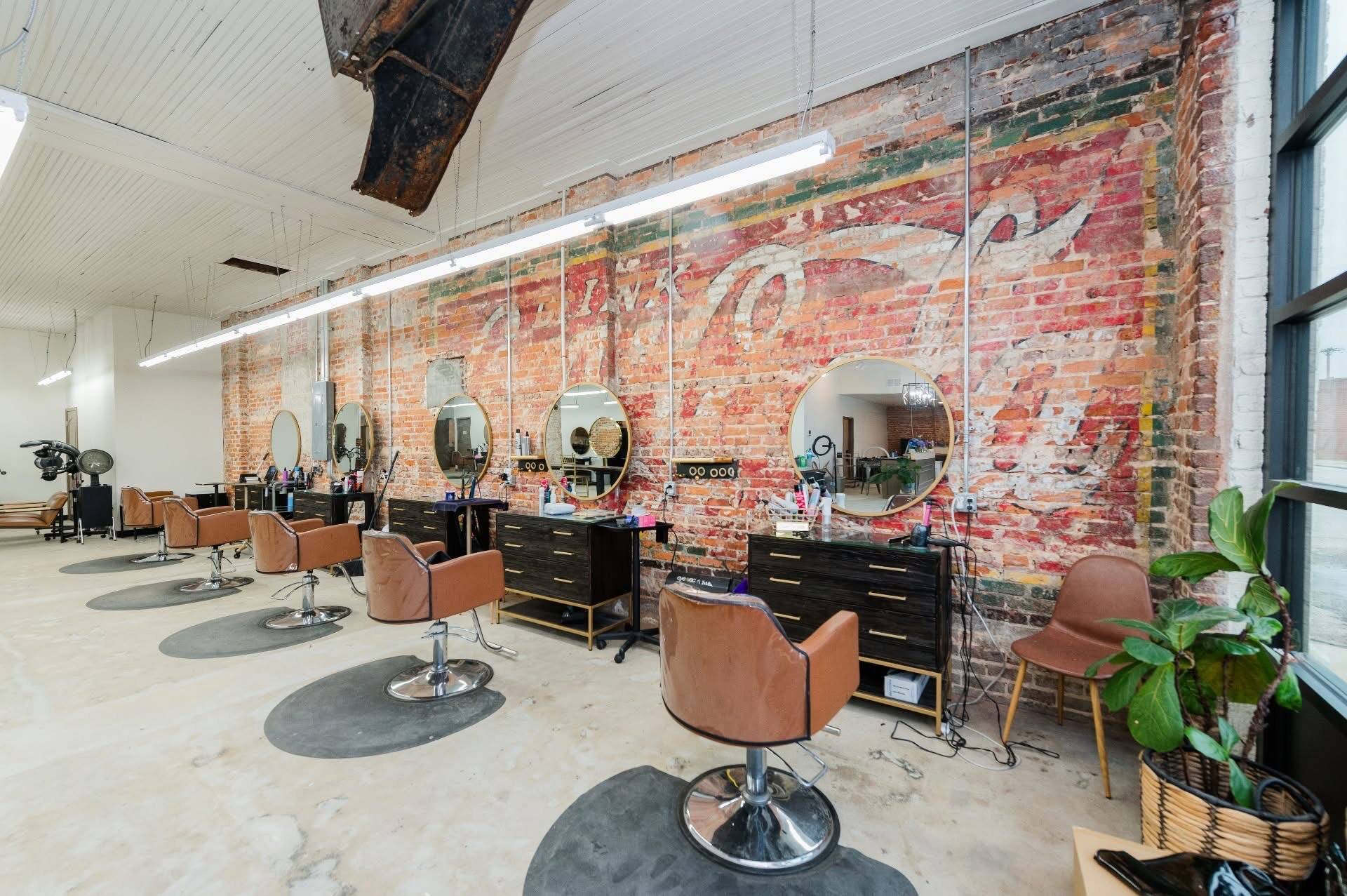 Vault Salon & Spa in Laurens, SC (3)