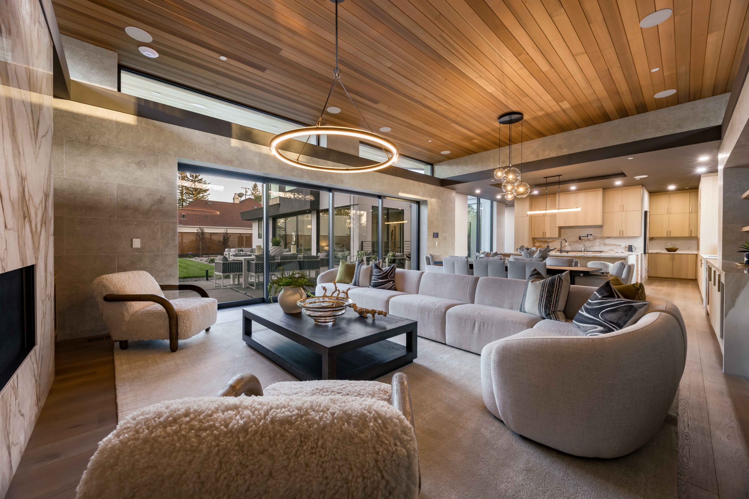 DeLeon Realty in Palo Alto, CA