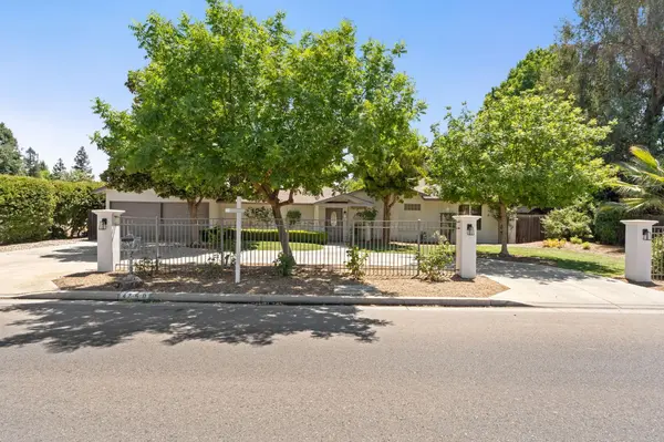 Nivia Lourenco Realtor in Hanford, CA (2)