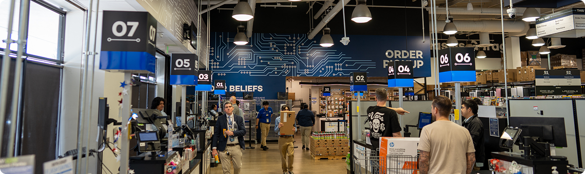 Micro Center in Westbury, NY