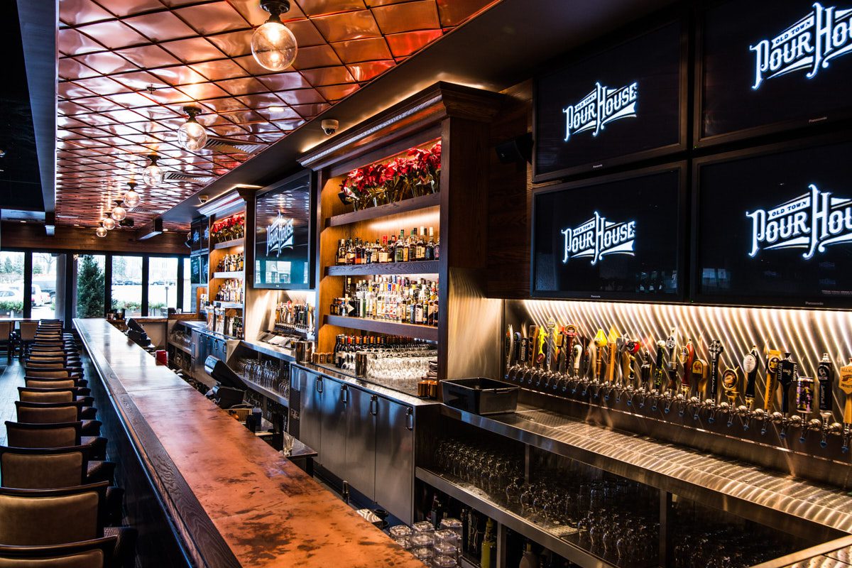 Old Town Pour House (Oak Brook Center - Oak Brook) in Oak Brook, IL