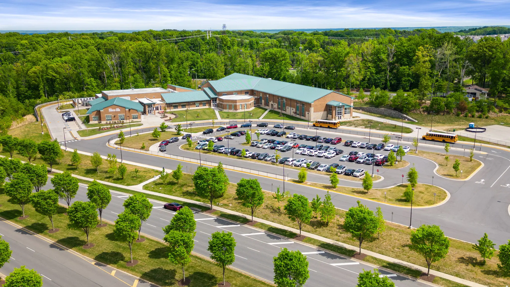 Twins Selling Real Estate in Woodbridge, VA (5)