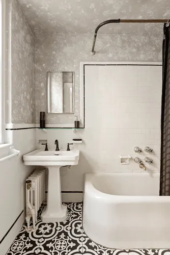 Nathalie Wang Sells NYC in New York, NY (4)